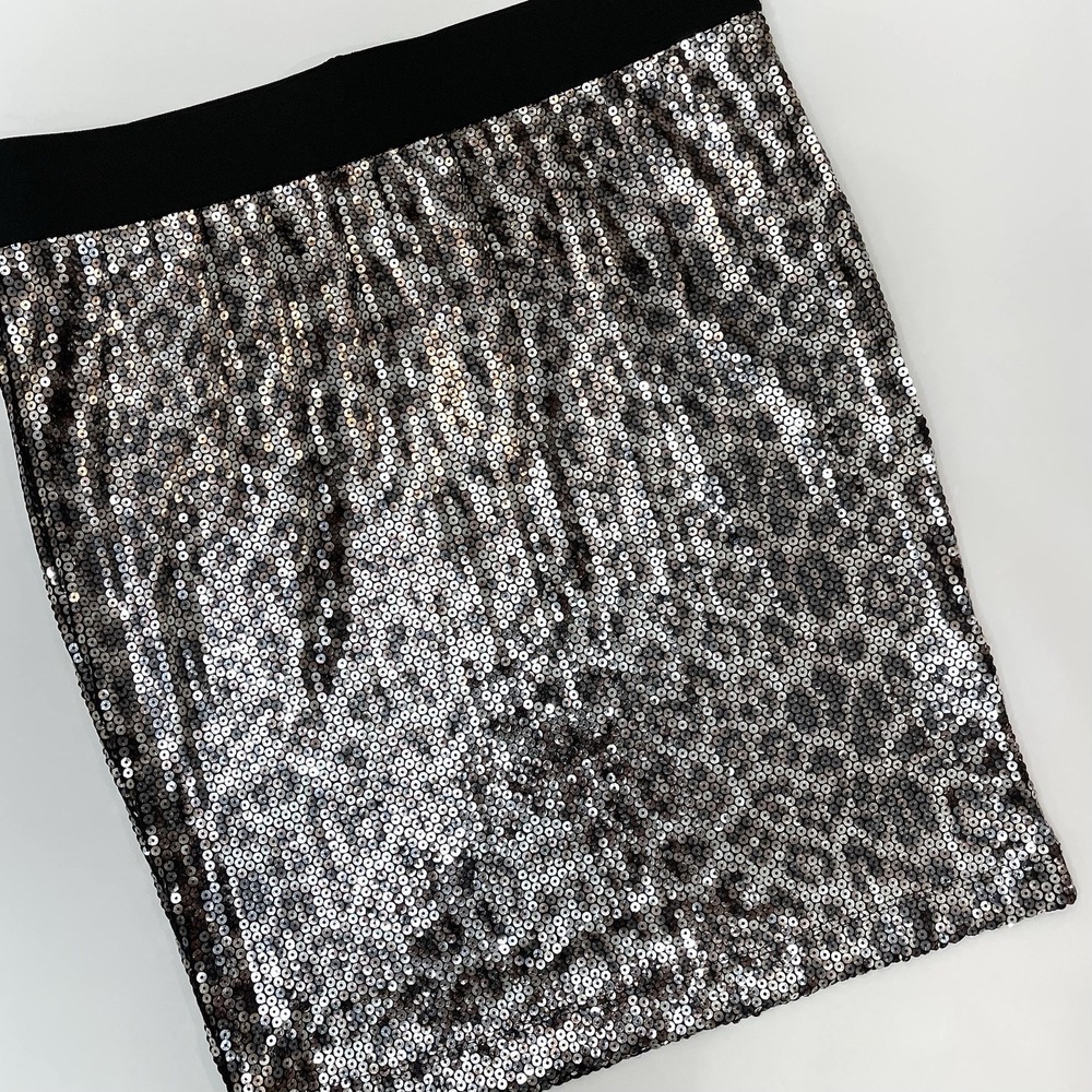 Karen Kane Sequin Leopard Print Skirt Elastic Waist Size Medium NWOT